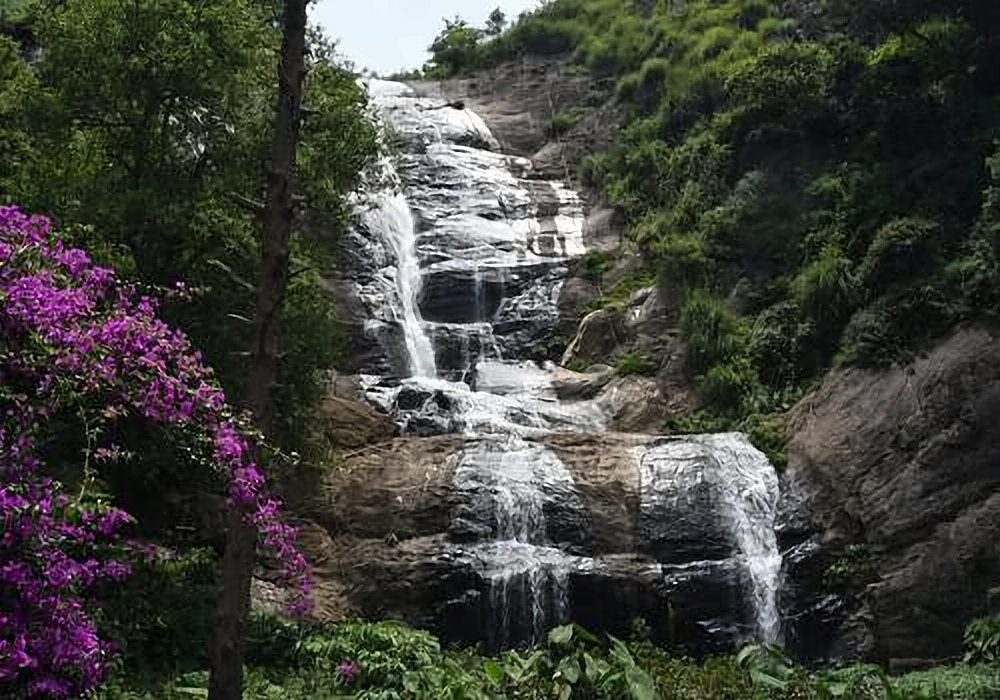 Bear Shola Falls, Kodaikanal