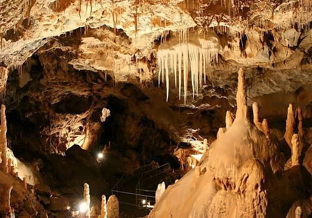 Bear's Cave, Yercaud