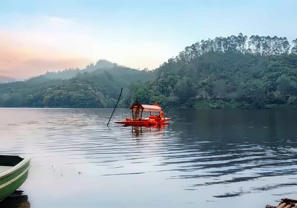 Kundala Lake, Munnar